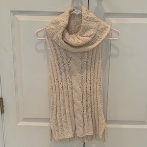 NWOT BB Dakota Turtleneck Sweater Top